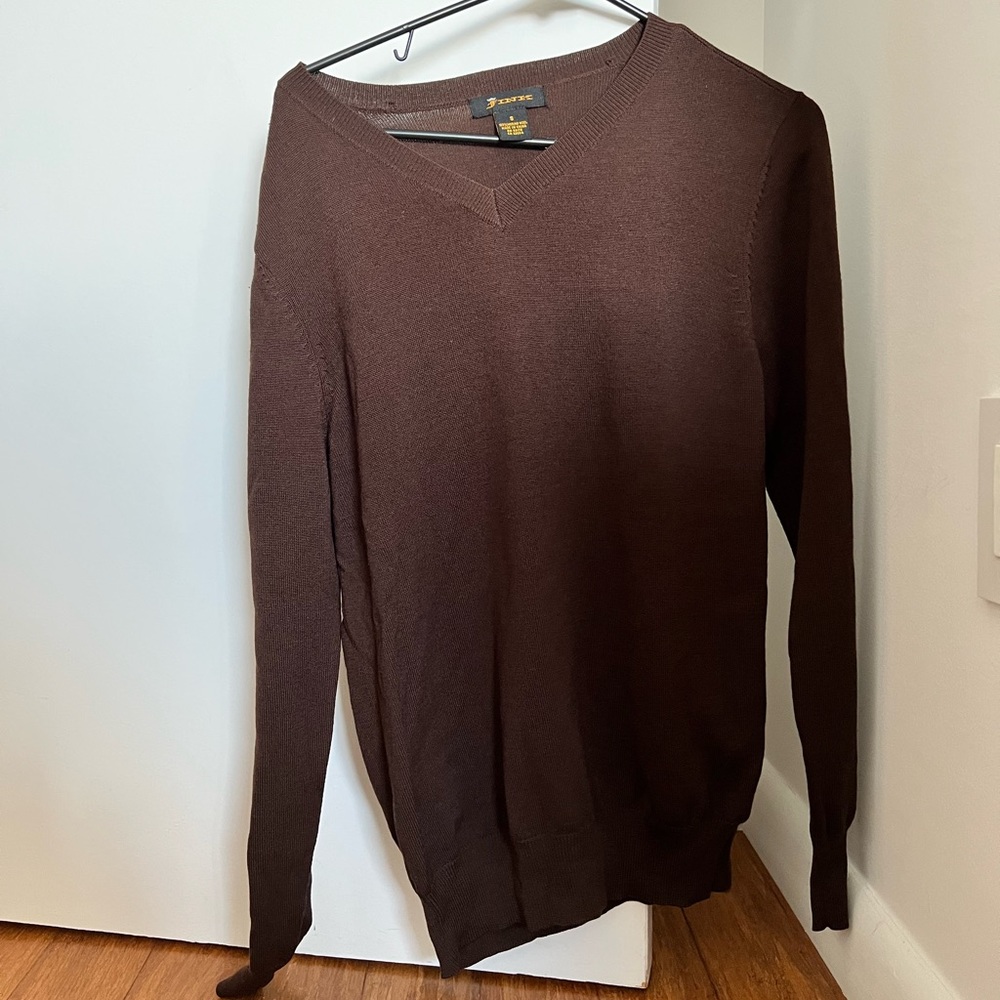 Men's Brown Fink V-Neck Sweater, Size Small